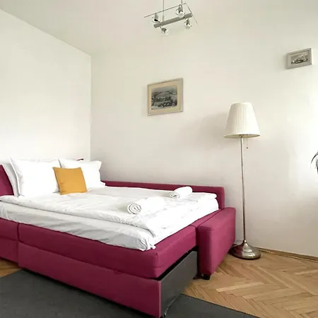Castle View Apartment